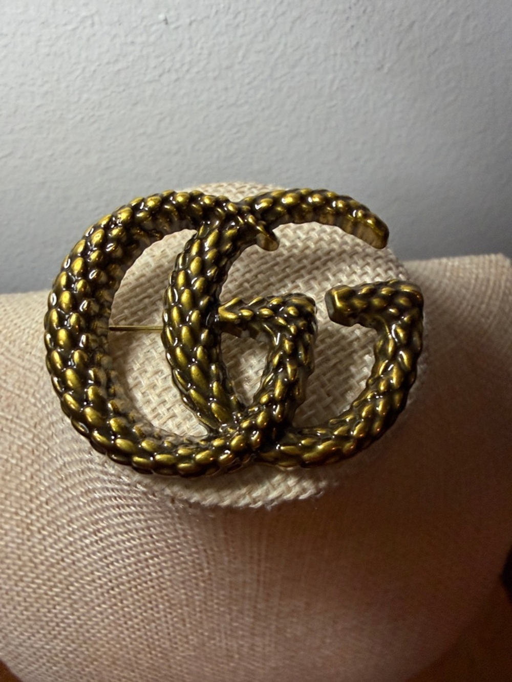 GG Textured Double G Brooch